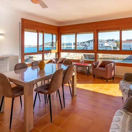 Apartament Sant Carles 21 Con Vistas Al Mar Llança